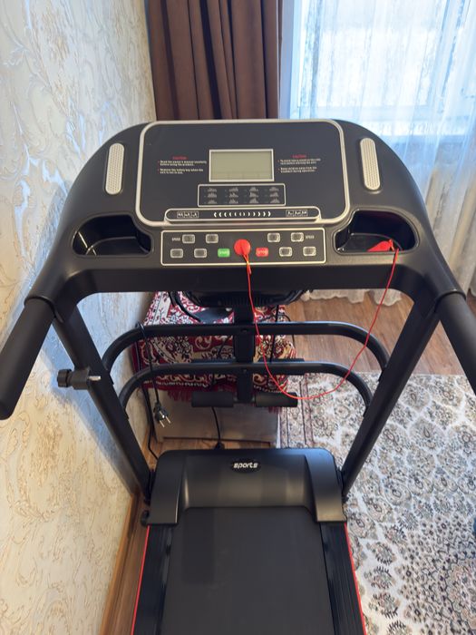 Беговая дорожка почти новая в отличном состоянии