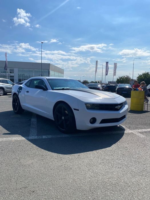 Camaro/Variante Auto+/- Cash pret BUN
