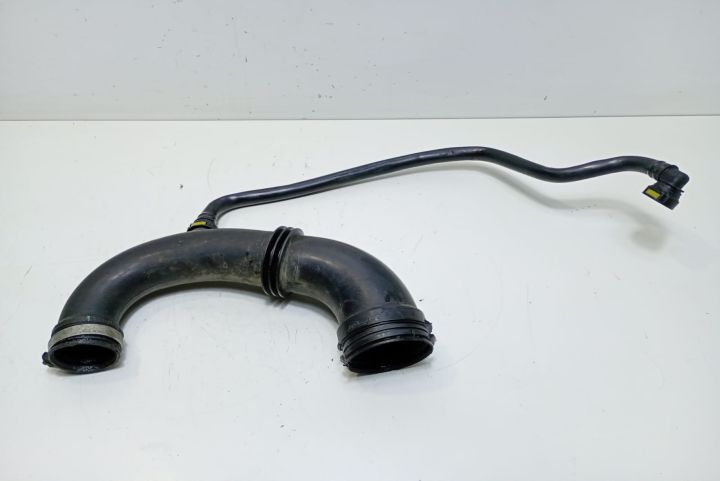 Furtun admisie aer 8200384878 Nissan Primastar prima generatie seria