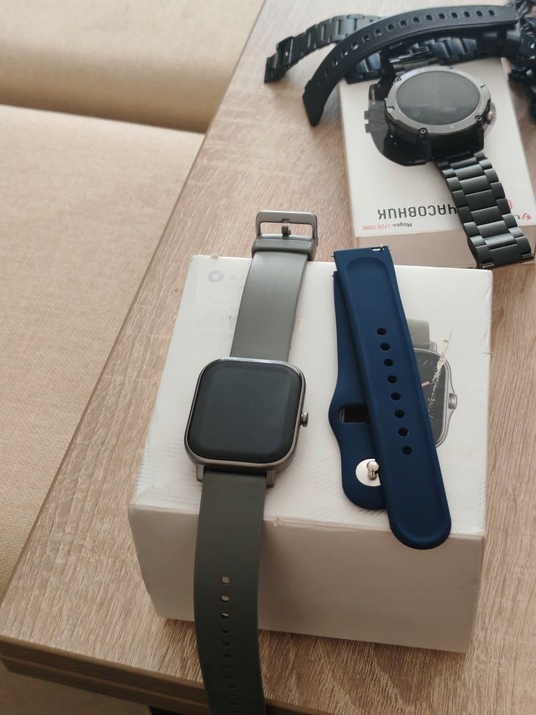 Часовник smartwatch Amazfit GTS, Desert Gold