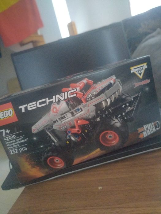 Jucărie LEGO TECHNIC monster jam