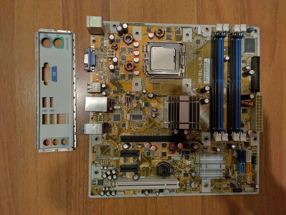 Placa de baza ASUS IPIBL-LB (HP OEM) socket 775 + Core2Duo E4500