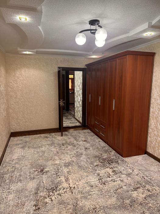 Продается своя 3-х комнатная квартира