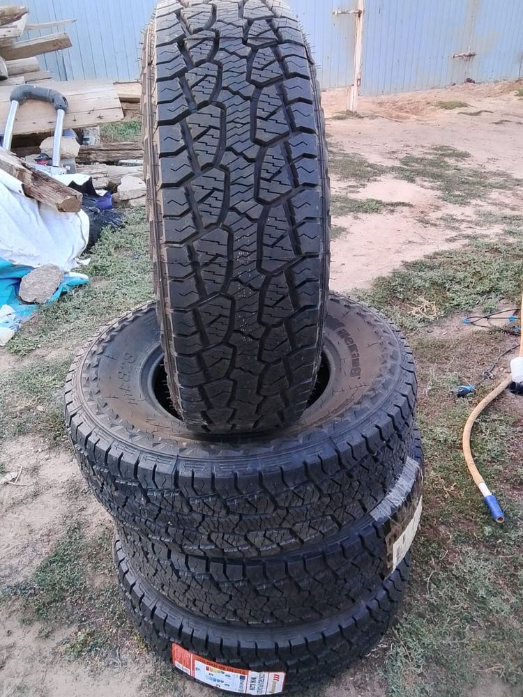Продам шины новый