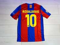 Tricou Barcelona Ronaldinho 10 Final UCL Editie limitata