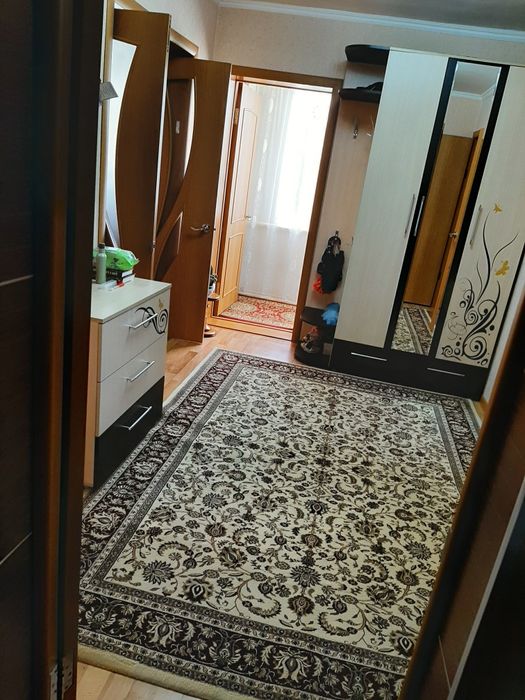 Продам квартиру в центре Аулиеколя. Цена договорная!!!