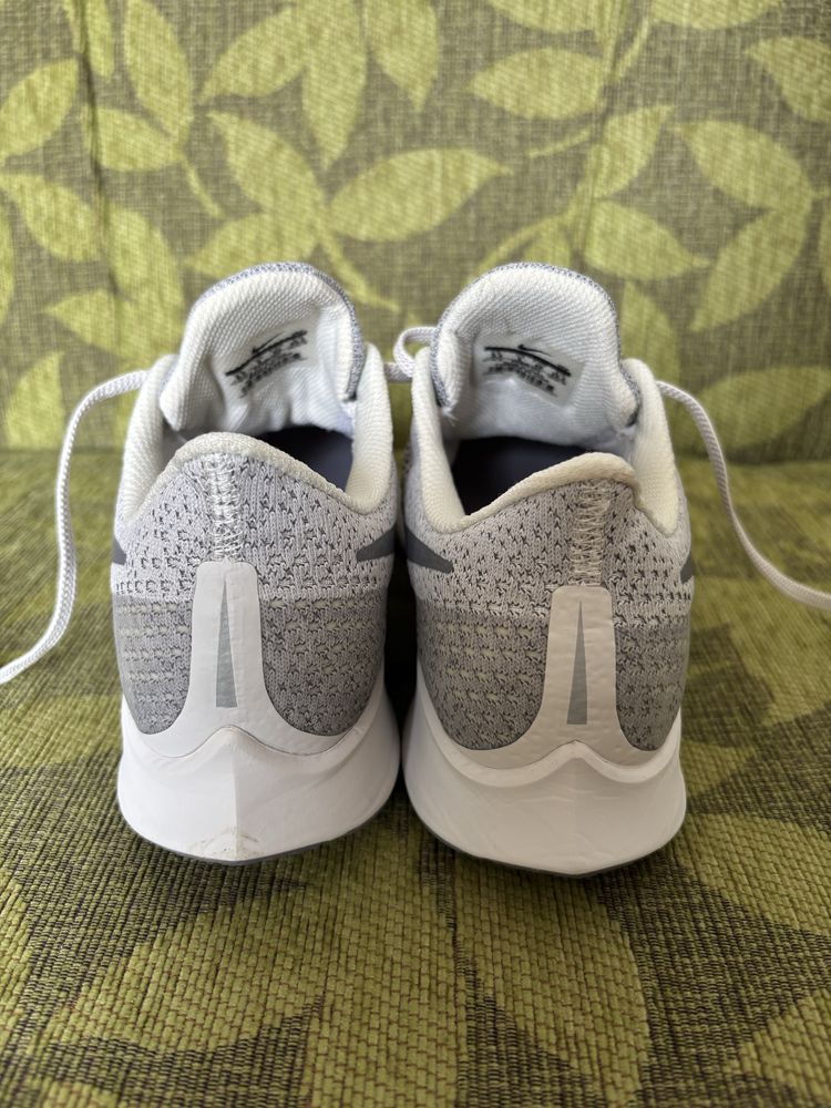 Дамски маратонки Nike AIR ZOOM PEGASUS 35