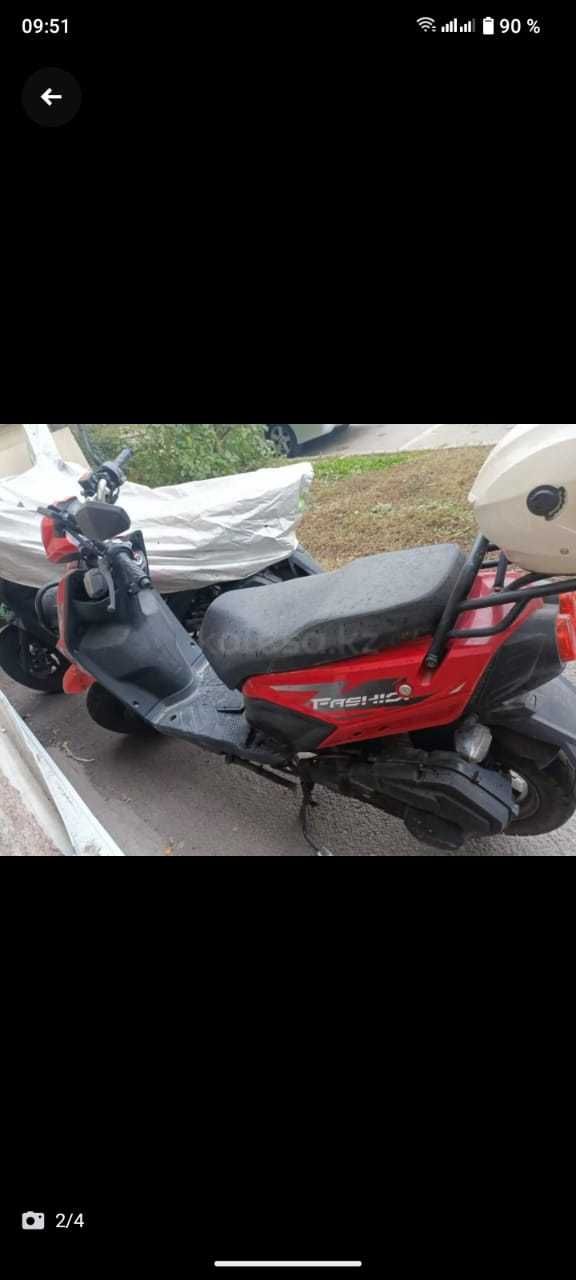 Продам мопед 180 куб