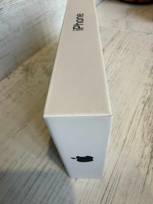 iPhone 16 Black 256 GB