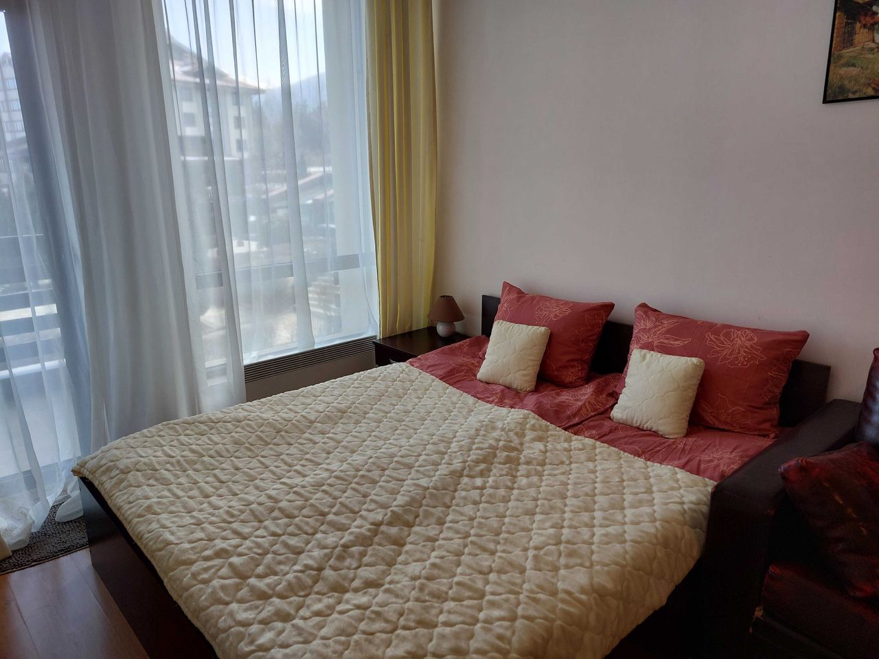 Дава се под наем Двустаен апартамент в Банско - 71 кв.м за 357 € - Снимка #11