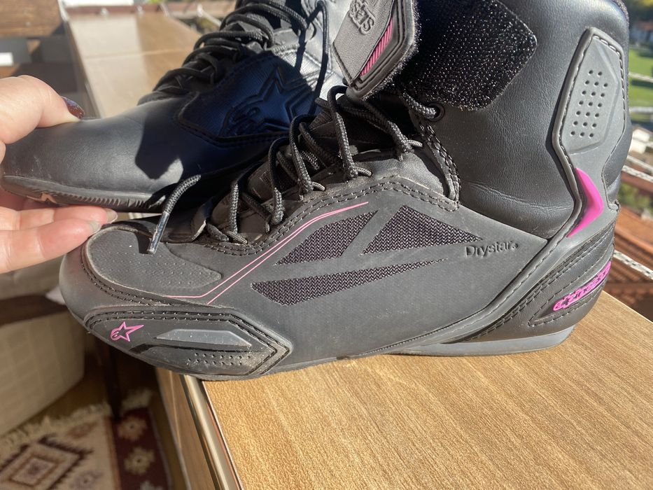 Дамски мото обувки