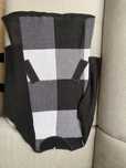 Pulover gros alb-negru