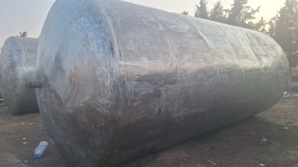20 / 50 kubali nerjaveka yomkost sisternalar bor