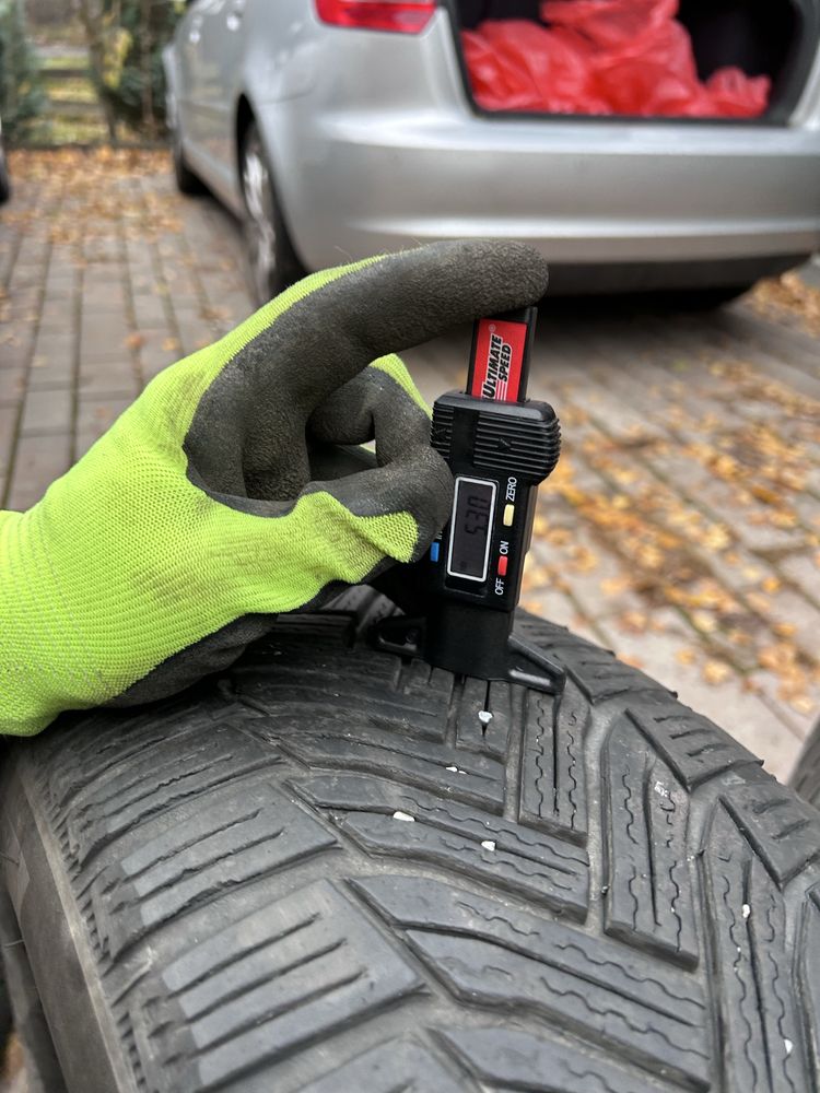 Vand 4 anvelope Michelin Alpin 6 225 55 r17
