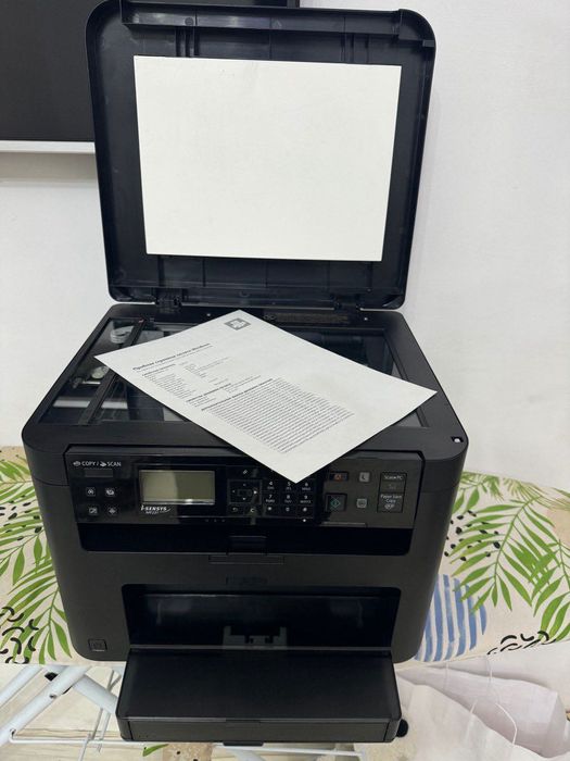Canon MF 231 Printer Uchtasi Bittada tiniq ishlidi Offes Uy ishlariga