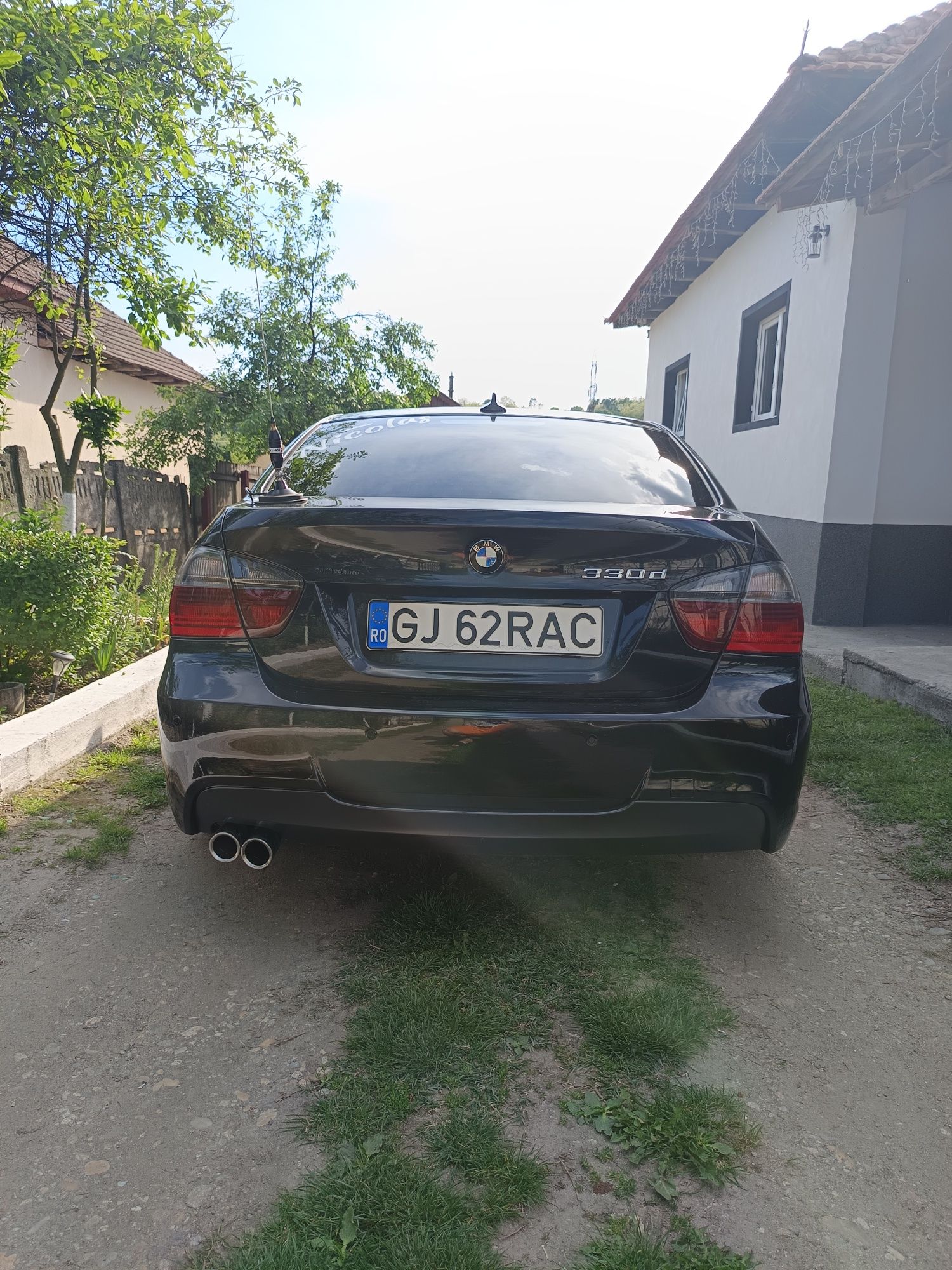 BMW 330d 231 cp M57