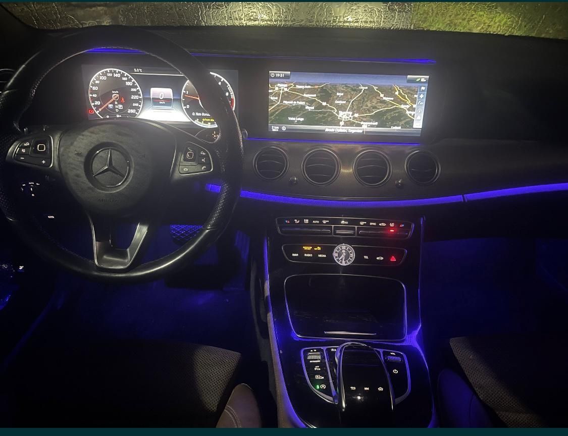 Se vinde Mercedes E Class