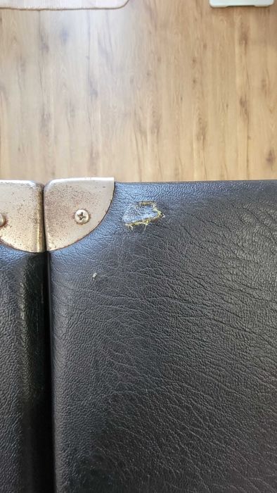 Масажна маса за масажи и други терапии