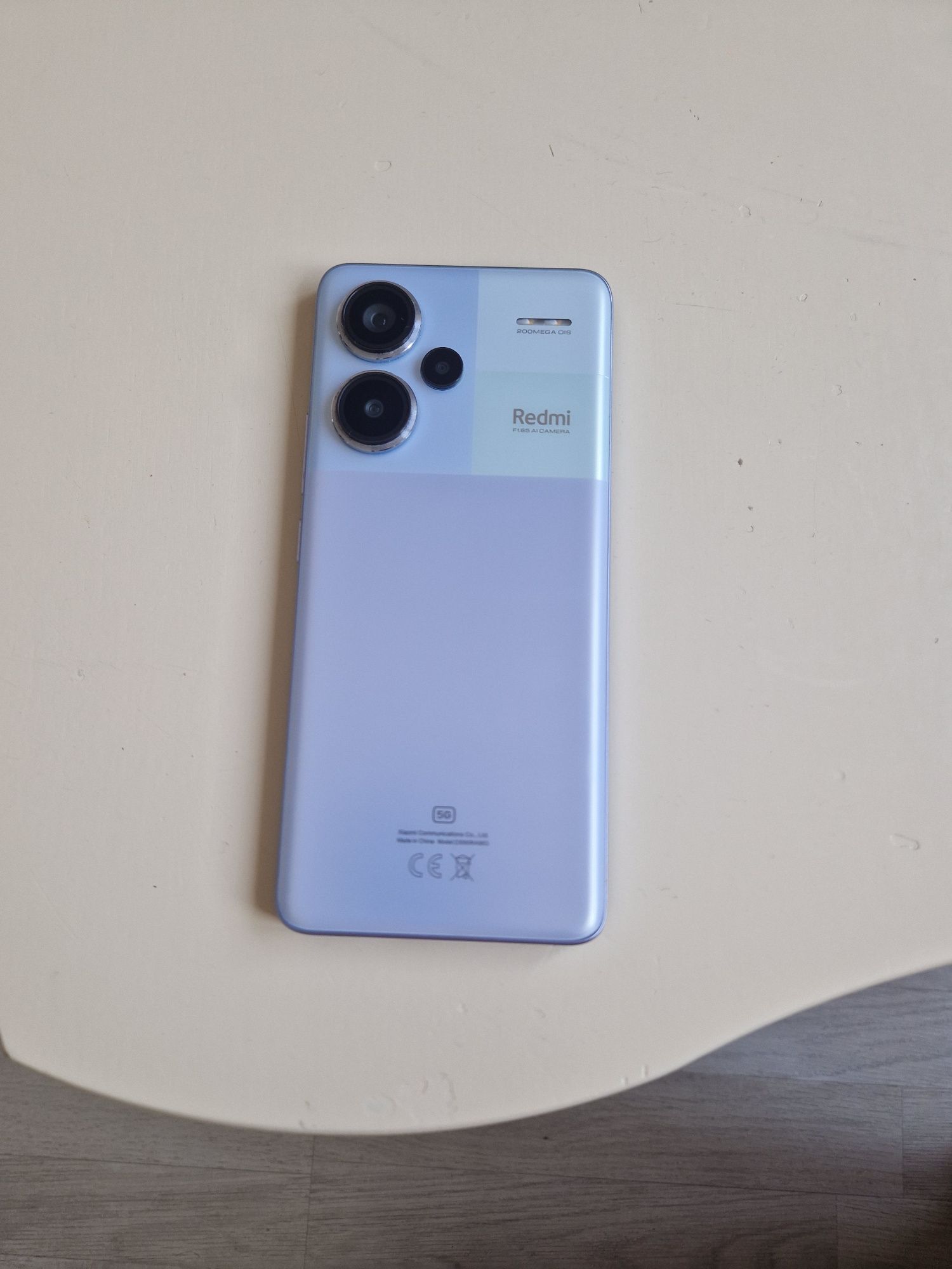 Продавам Redmi note 13 + pro 5G