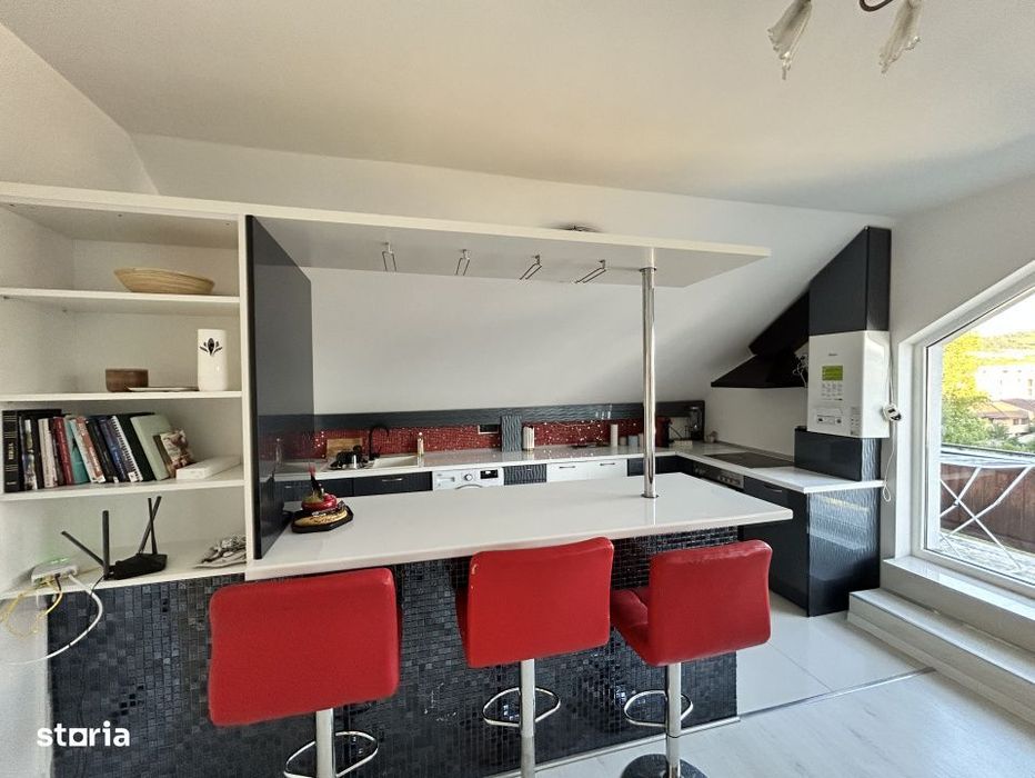 Apartament cu 3 camere 77.8 mp utili plus terasa zona Tineretului