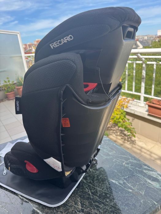 Столче за кола Recaro