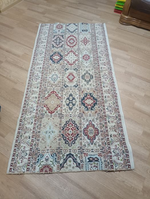 Продам ковры б/у