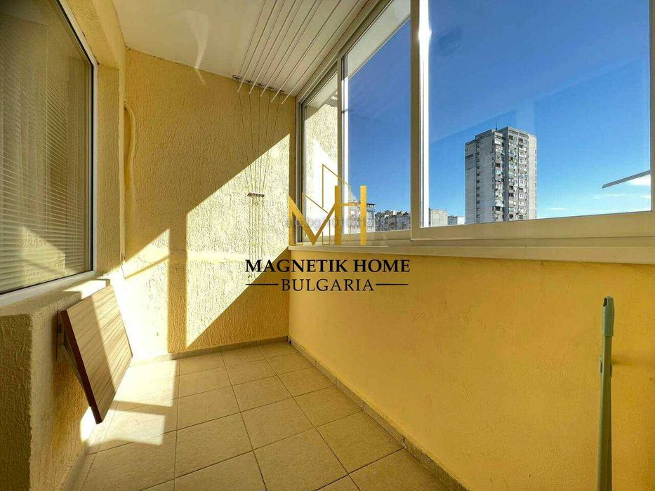 Дава се под наем Двустаен апартамент в Бургас, Славейков - 72 кв.м за 408 € - Снимка #2