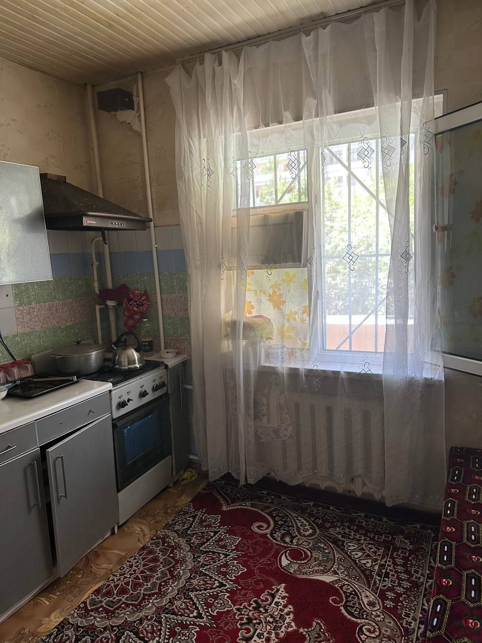 Сергели-6 1*2/2/9 Балкон 2*3 Срочна Сотилади.