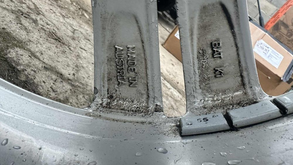 Джанти с зимни гуми за мерцедес 19