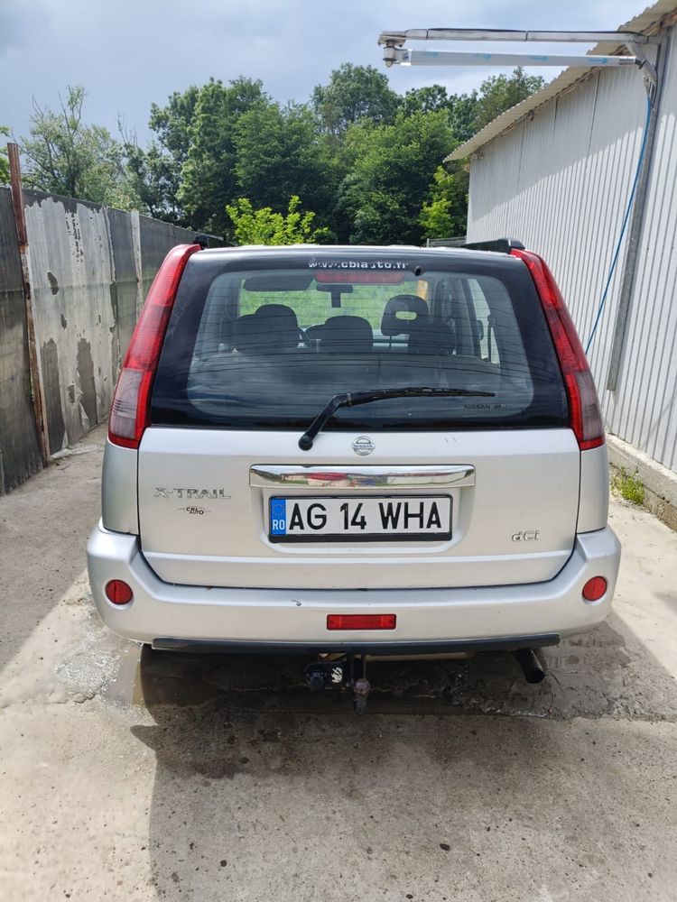 Nissan  x-trail