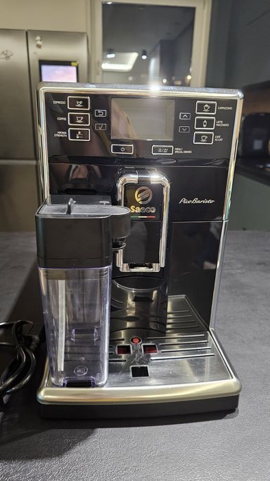 Кафе автомат Saeco Pico Barista