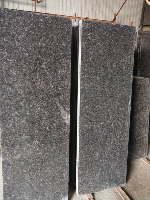 Fasad uchun granit tosh Tan brown dark/red/black + Usta xizmati