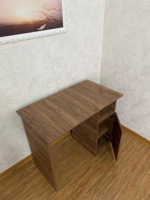 Продам парты новые