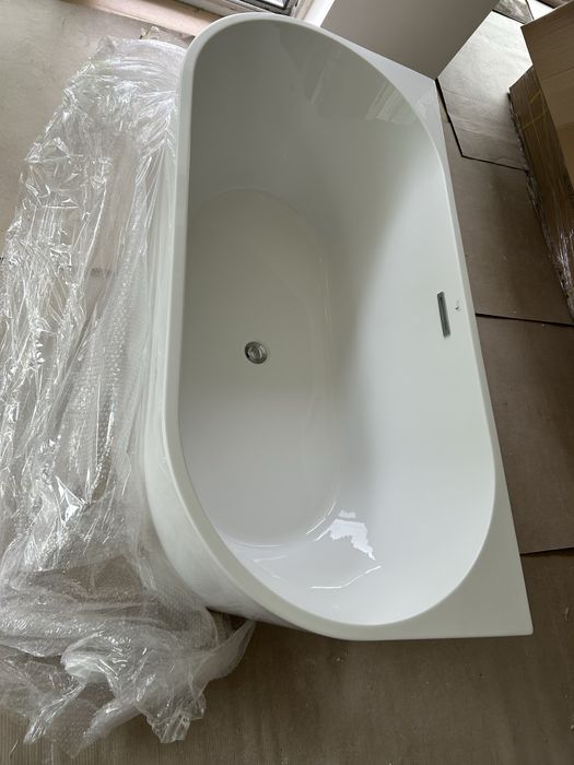 Cada birka freestanding 1500x750 (Cluj-Napoca)