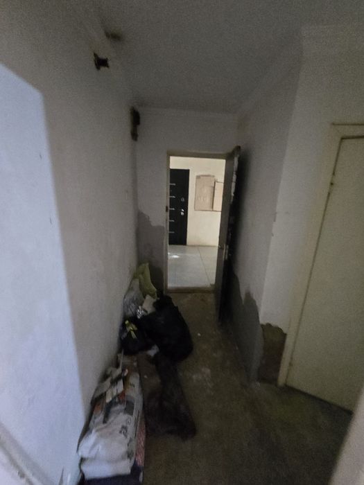 СВОЯ Чиланзар-13 1/1/5 45,5у.е. балкон 2×3 36м² без ремонт под Офис