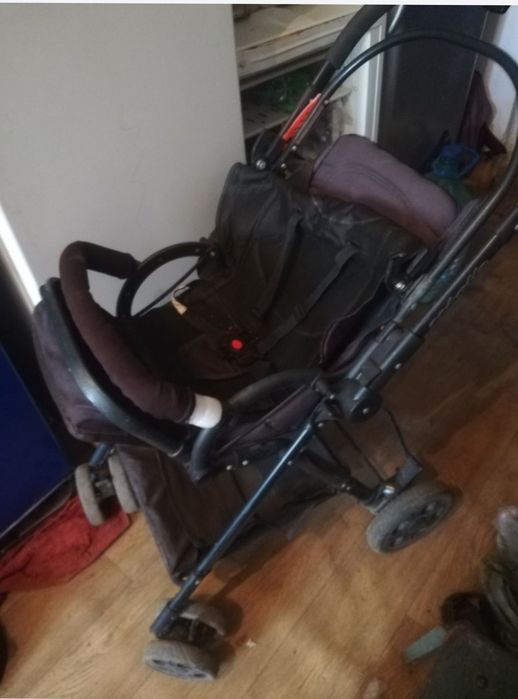 Продам детскую коляску
