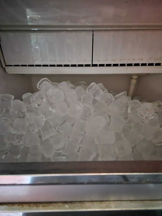 Masina cuburi gheata Brema CB 425W-Q racire pe apa