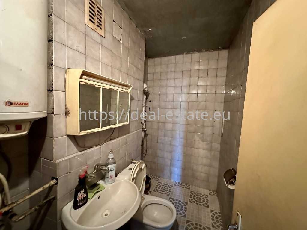 Продава се Тристаен апартамент в Благоевград, Широк център - 78 кв.м за 850 €/кв.м - Снимка #5