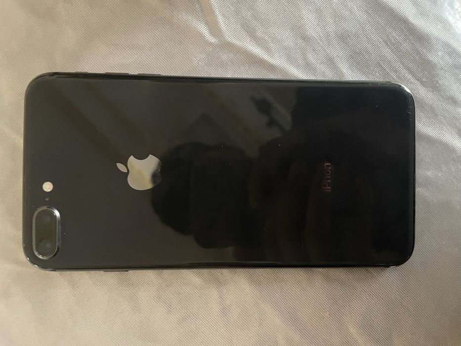 Iphone 8 puls xotirasi 64