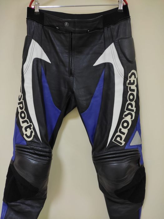 Pantaloni piele bărbați