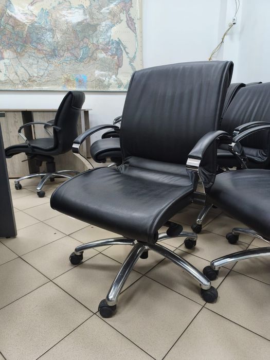 Продам Кресло Burosit б/у