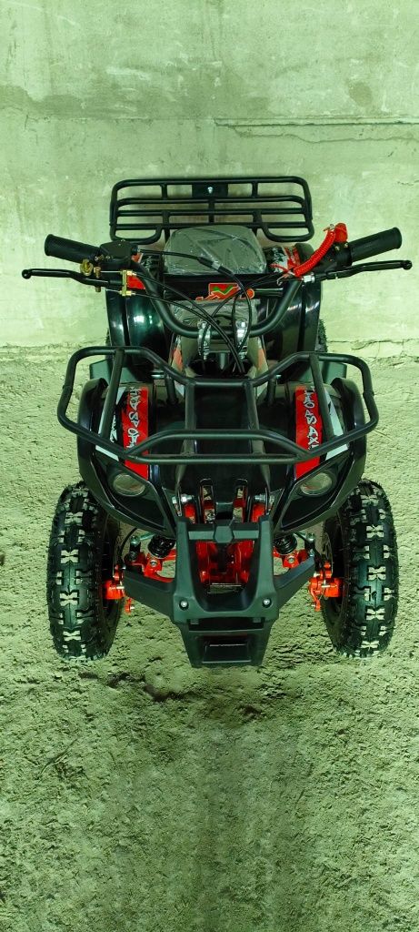 Mini Atv Quad pe benzina in 2 timpi de 49cc cu roti de 6 inch NOU