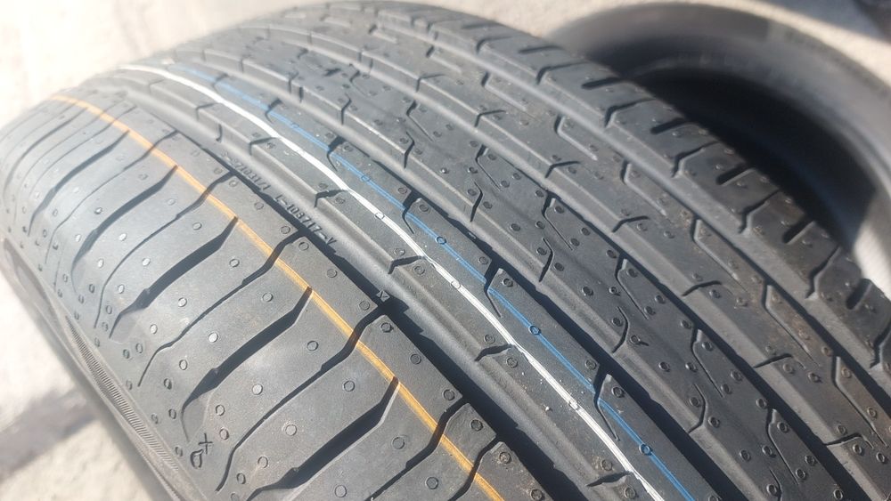 Нови гуми 215/55/17 Continental EcoContact 6 2 броя