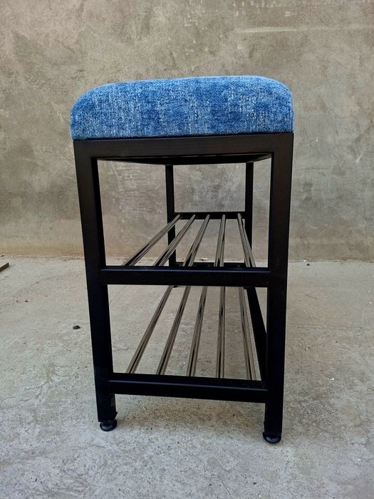 Обувницы с пуфом