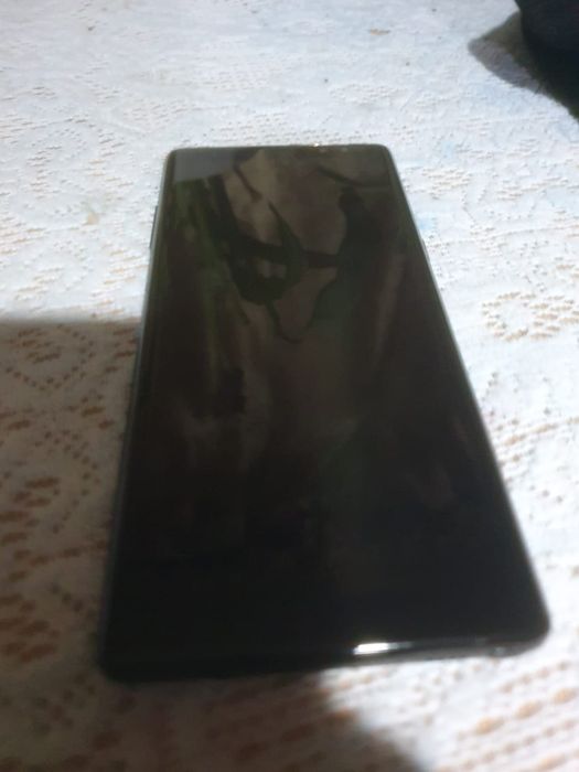 Продам Samsung Note 8 в идеальном состоянии.