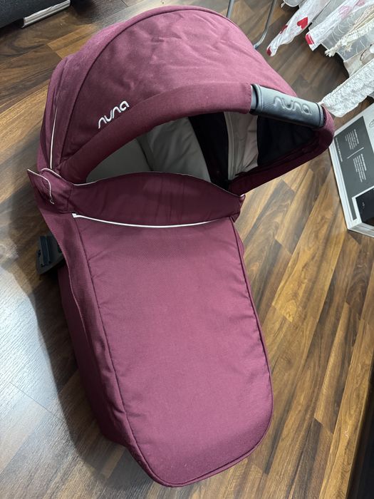 Landou NUNA Mixx Carrycot (Berry)