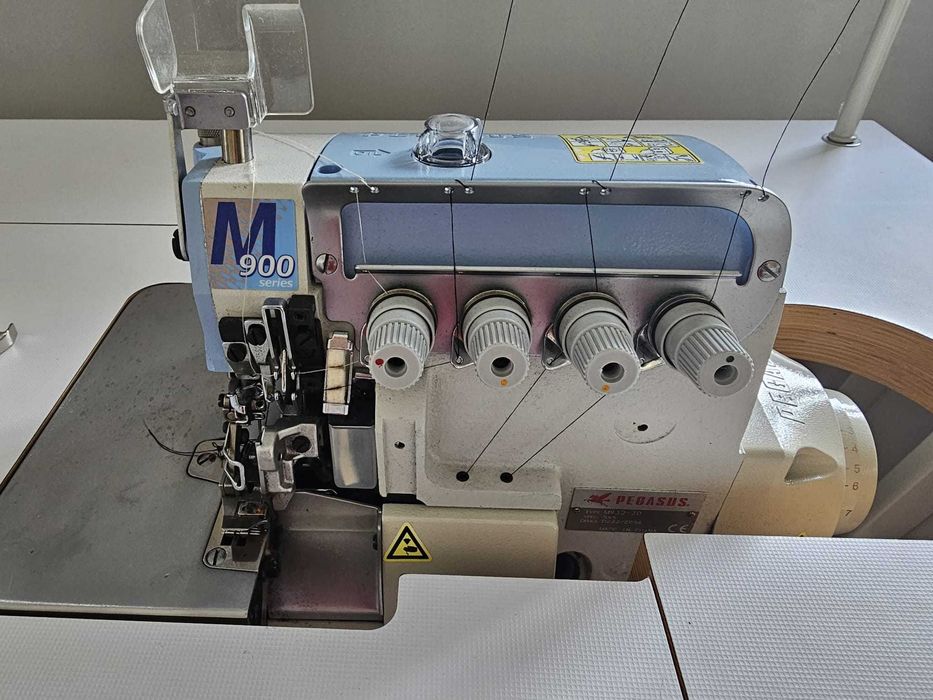 Mașină surfilat 2 ace Pegasus M932