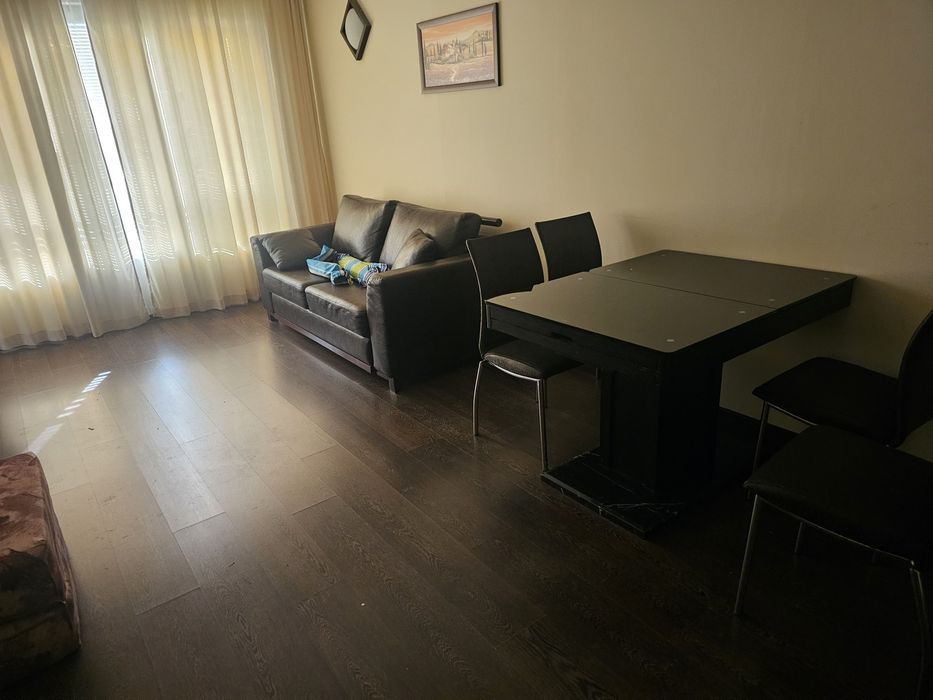 Под наем двустаен обзаведен двустаен апартамент в комплекс Бендита мар