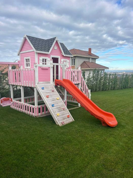 Детска дървена къща