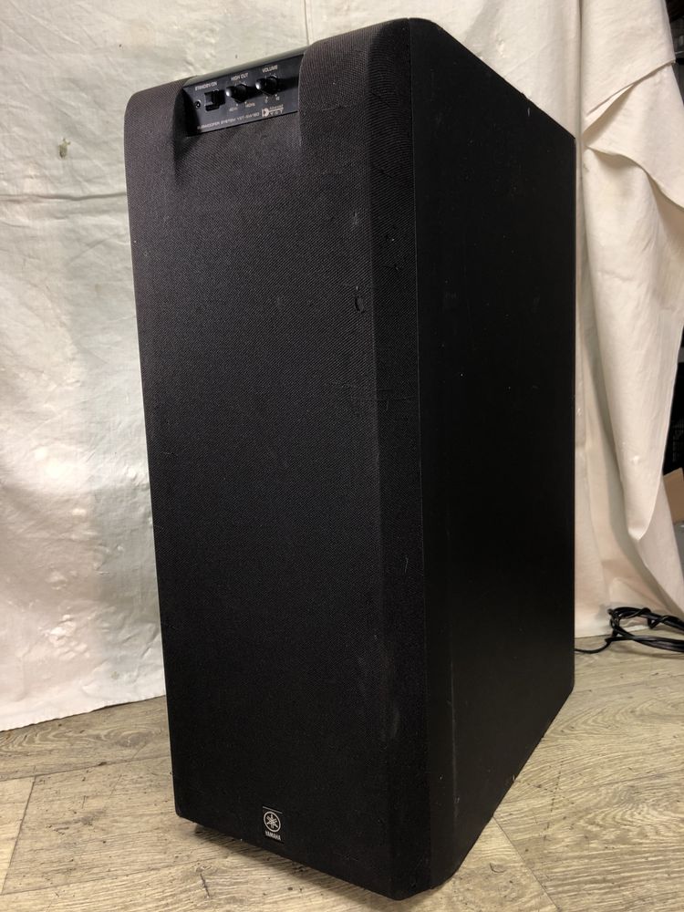 Yamaha Активен Subwoofer YST-SW160